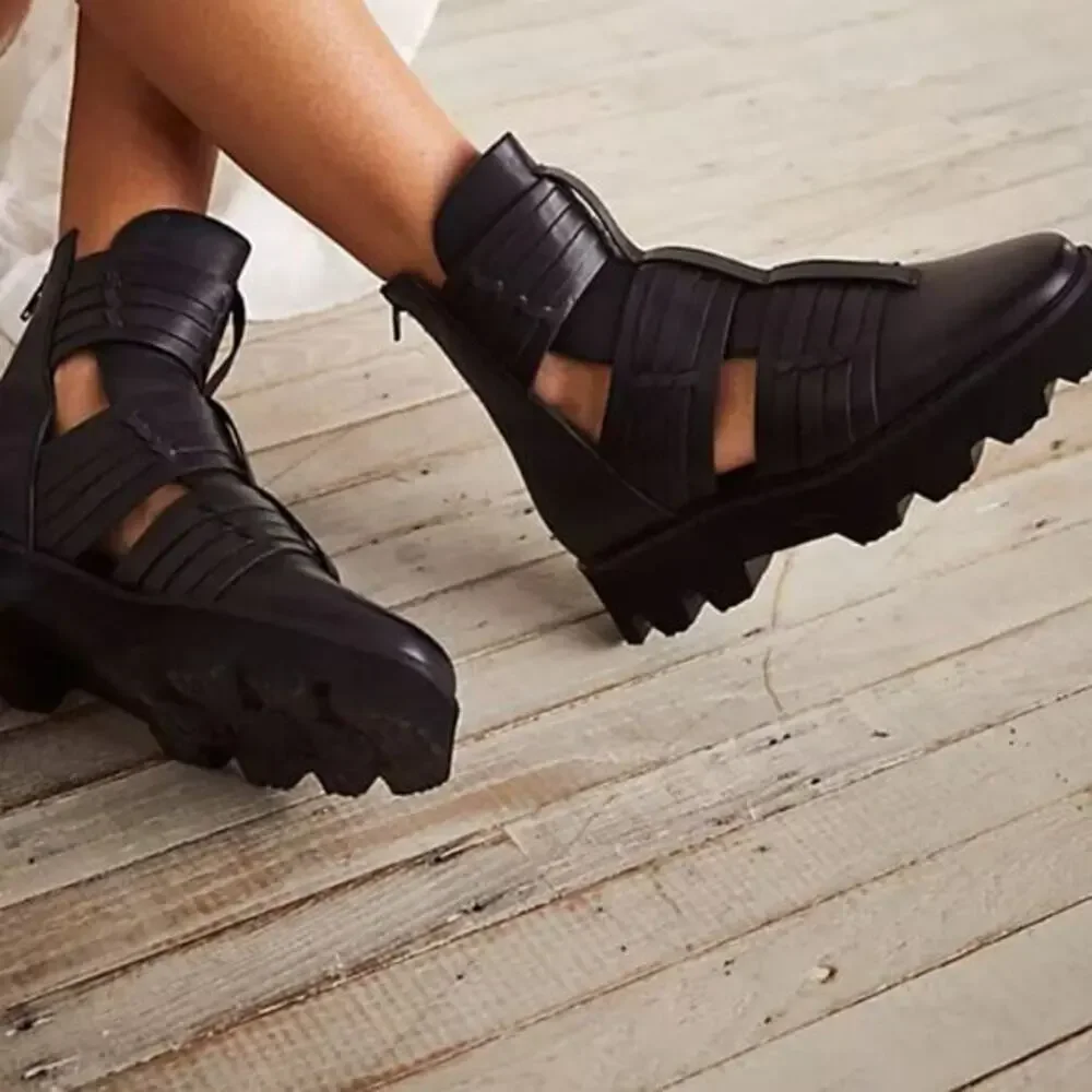 Free People Women's Hydra Huarache Lugged‎ Boots size39 us 8.5 - 9 new!!!